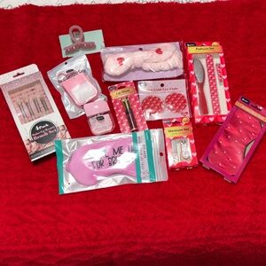 Pink Spa Gift Set Valentine’s mask lip hair